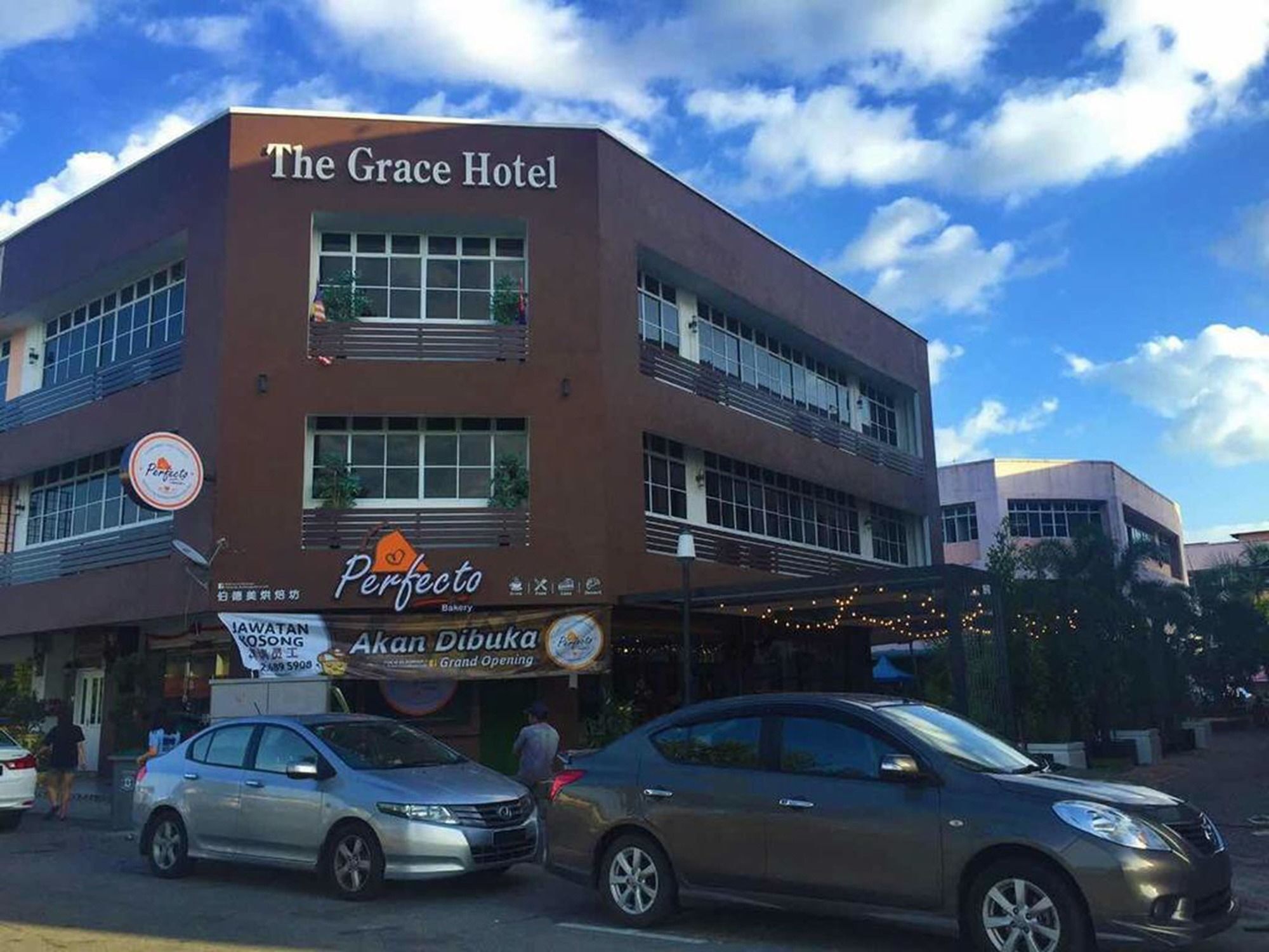 The Grace Hotel Muar Exterior photo